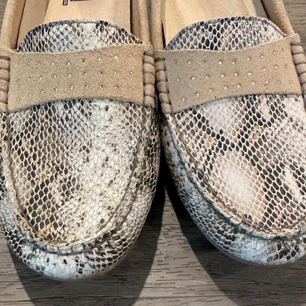 Fluchos Femme Python Snake Print Leather Driving Moccasin Loafers Size 10 - Picture 6 of 9